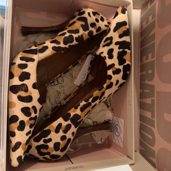 BCBGeneration Leopard Print Heels - Picture 1 of 7